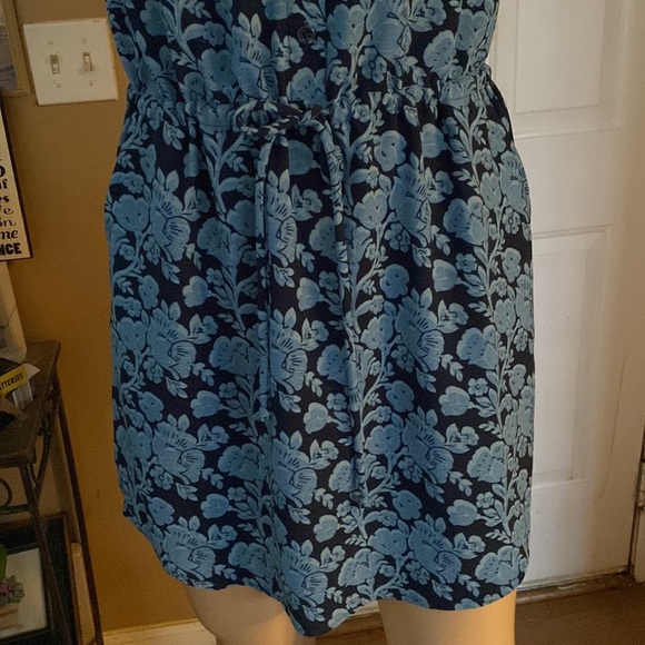Cabi dress - Picture 5 of 11